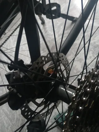 Bicicleta de paseo y montaña