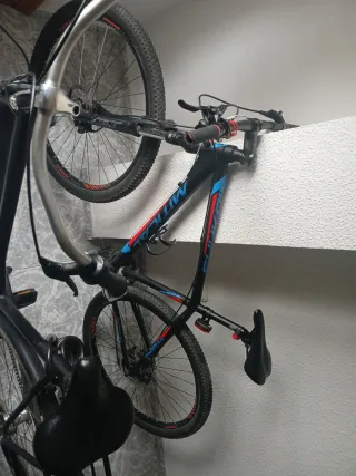 Bicicleta de paseo y montaña