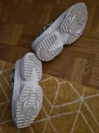 Zapatillas deportivas Adidas Kiellor W