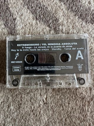 Lote Extremoduro: Vinilos, CDs y Cassettes