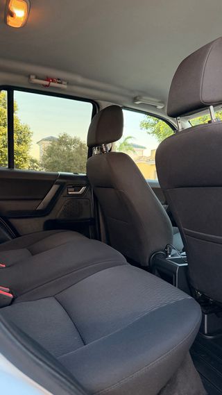 Land Rover Freelander 2012