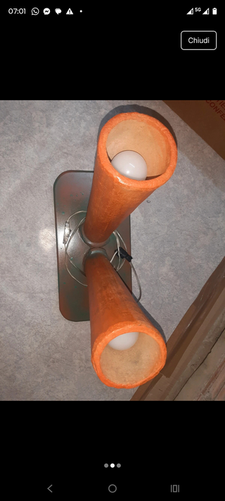 Lampada design metallo e legno