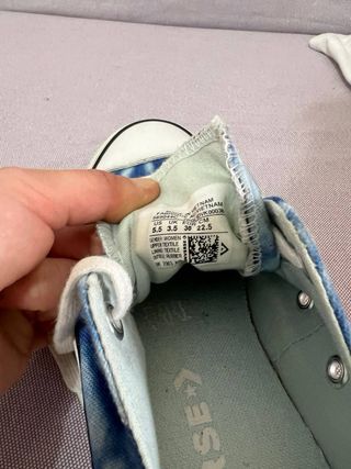 Converse Azul y Blanco