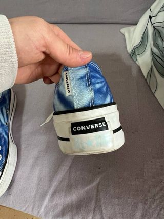 Converse Azul y Blanco