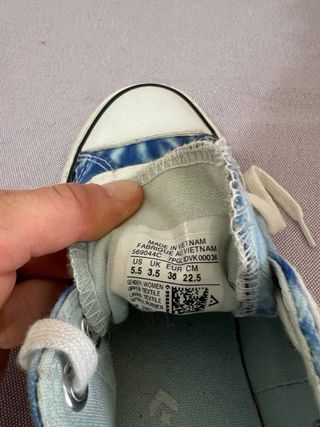 Converse Azul y Blanco