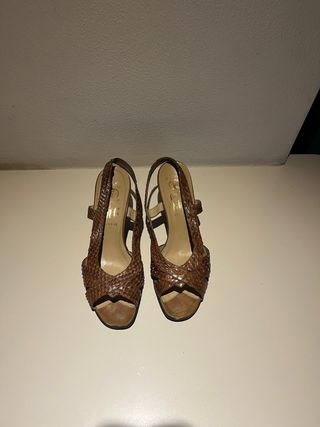 Sandalo con tacco in rettile Tg 36