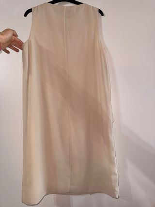 Abito smanicato Conbipel beige a strati