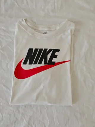 Camiseta Nike Blanca Logo Swoosh