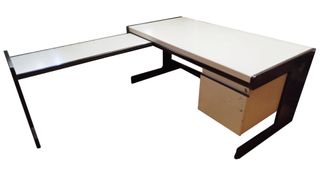 Mesa de oficina L moderna