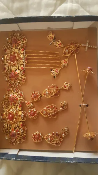 Joyas adorno de traje regional de Alicantina