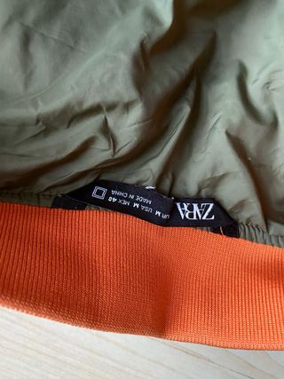 Chaqueta acolchada naranja