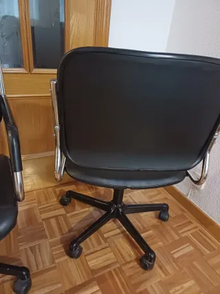 2 Sillas vintage de oficina años 70