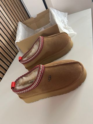 Ugg Tasman 2