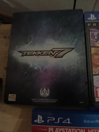 PS4 (PlayStation 4) Negra + Juegos