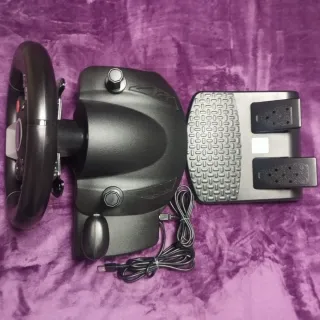 Volante Alucard NS-9887 con Pedales