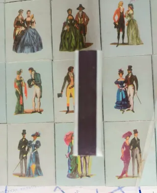 Colección Cerillas Historia del Vestido