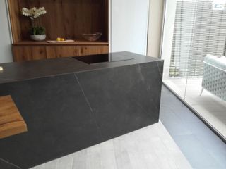 Encimera de cocina Silestone negra