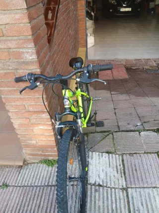 Bicicleta Rockrider ST500 Amarilla