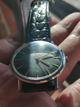 Omega Genève