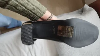 Stivali alti neri con tacco