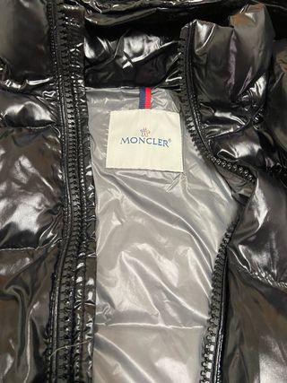 Chaqueta Moncler Negra Nueva