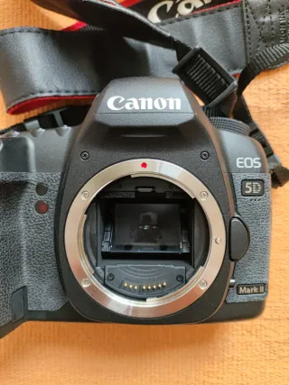 Cámara Canon EOS 5D Mark II