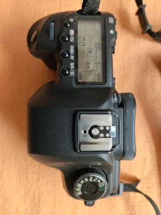 Cámara Canon EOS 5D Mark II