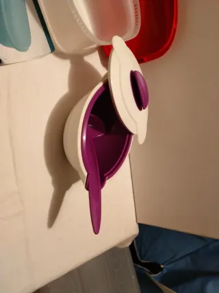 Tupperware Set per Pasta Rosso e Bianco