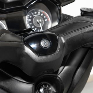 Yamaha XMAX 125 Negra/Azul