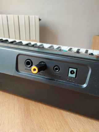 Teclado Casio CTK-2100