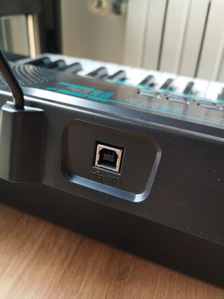 Teclado Casio CTK-2100