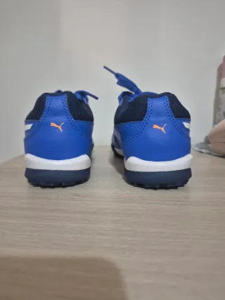 Scarpe da bamnino Puma blu numero 35