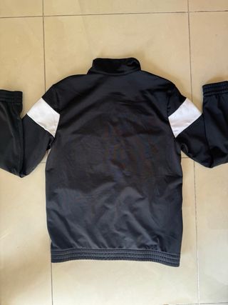 Chaqueta deportiva Adidas niño Talla M