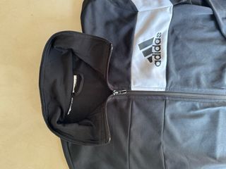 Chaqueta deportiva Adidas niño Talla M