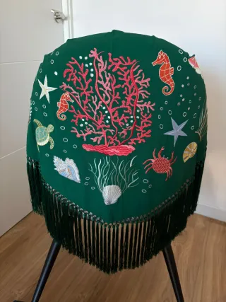 Mantoncillo Flamenca Mariposa Bordado Nuevo