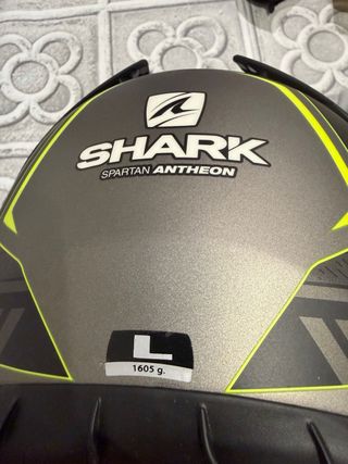 Casco Moto Shark Talla L. Usado solo 2 veces