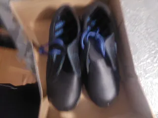 Zapatillas de seguridad Robusta negras y azules