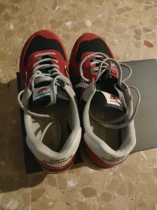 Zapatillas New Balance Unisex burdeos/azul marino