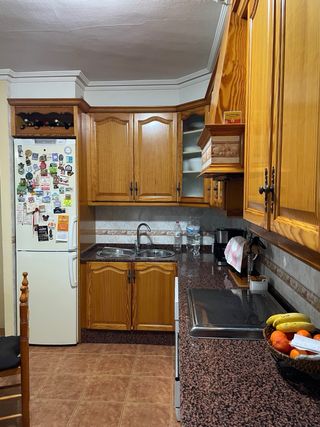 Cocina completa y electrodomésticos excepto horno