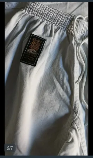 Kimono blanco artes marciales