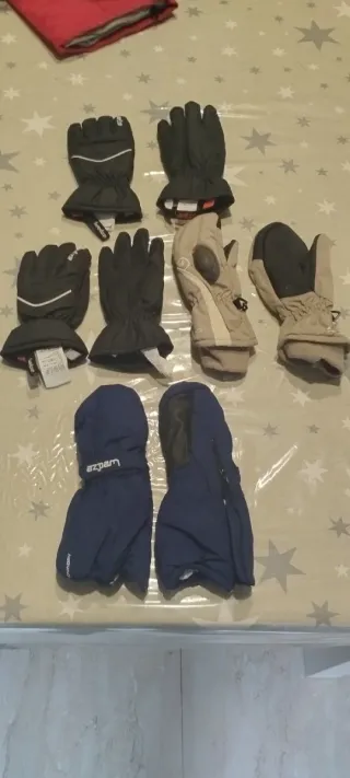 Guantes y manoplas de niñ@ para invierno y esquiar