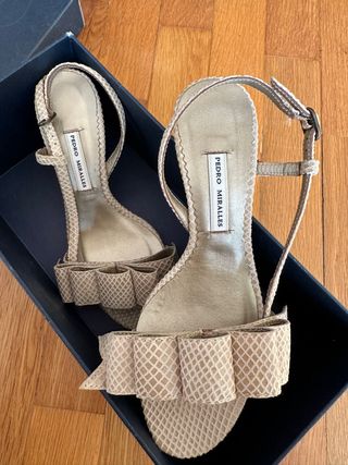 Sandalias Pedro Miralles Beige Doradas