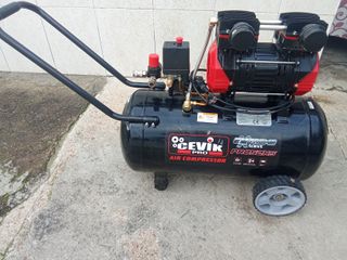 Compresor de aire con ruedas