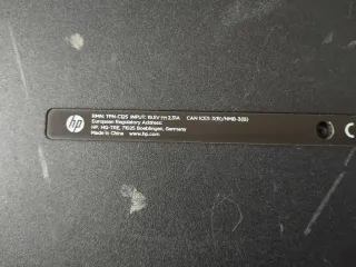 Portátil HP i3 Rojo