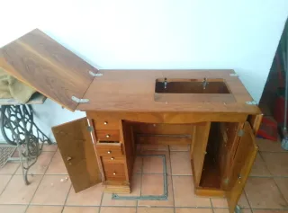 MESA MAQUINA COSER ELÉCTRICA ALFA