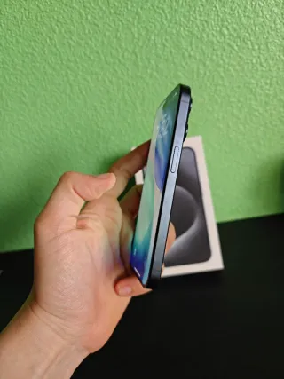 iPhone 15 Pro  128GB Azul