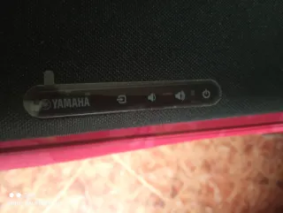 Barra Sonido Yamaha con Subwoofer Negro