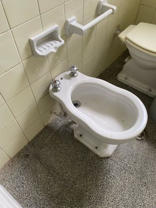 Piezas baño antiguas cerámica