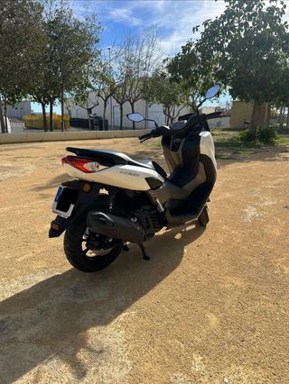 Yamaha Nmax