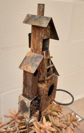 Casita decorativa jardín metal